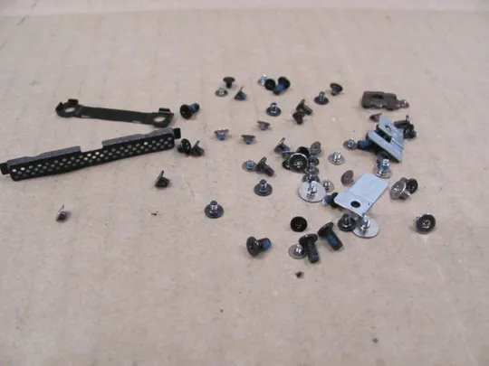 750-5 комплектуюче гвинти для DELL Latitude 7520 E7520 оригінал Продаж