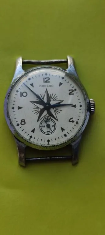 Купити Часы со звездой Победа СССР 1940-х годов, рабочие pd734