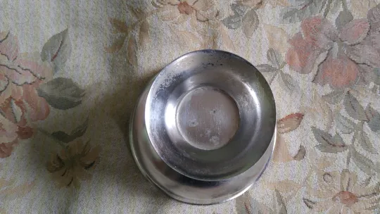 Креманка металева на ніжці нержавіюча сталь Вживане З аукціону