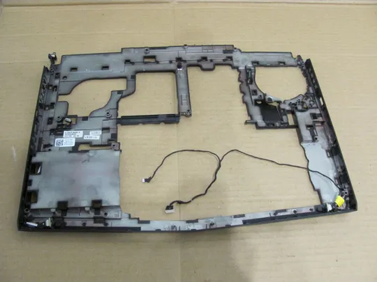 Купити 577-1 Кришка дно піддон корпуса AP1JM000500 0F9V34 для DELL Alienware 15 R3, оригінал