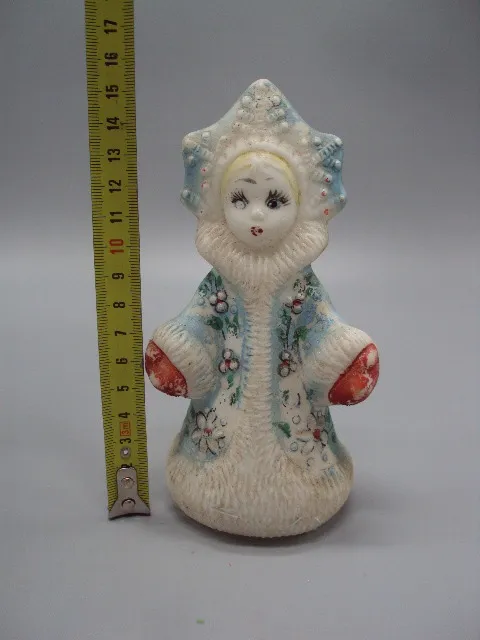 Купити Новогодние украшения игрушка Снегурочка в кокошнике узор цветы под елку пластик 15,5 см №15983