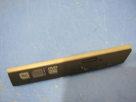 номер0095 заглушка приводу 6070B0479902 для HP ProBook 6460b 6465b 6470b 6475b DVD привід DVD привод Заглушка панелі CD/DVD для ноутбуків CD Зчитувач дисків Читалка оригінал Ціна