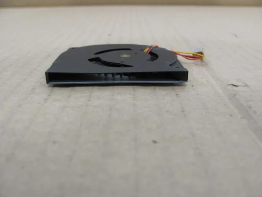 номер0223-23 вентилятор FAN KDB05105HB для Fujitsu U772 U745 оригінал Де купити