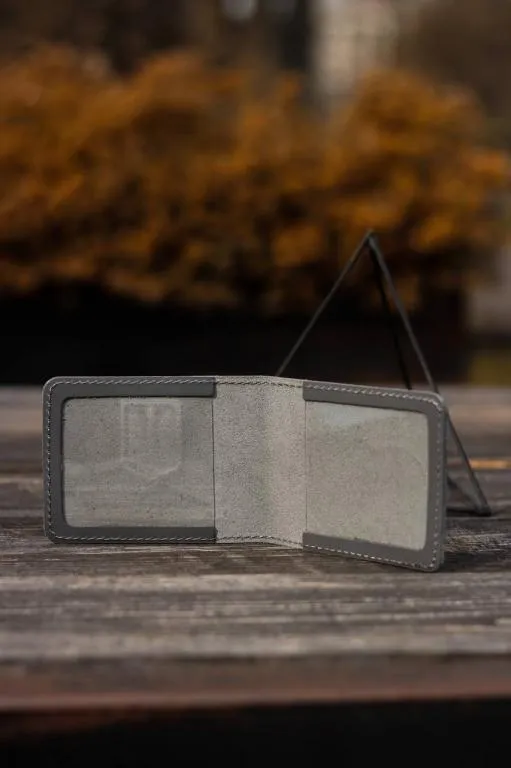 Обкладинка "Учасник бойових дій", темно-коричнева З аукціону