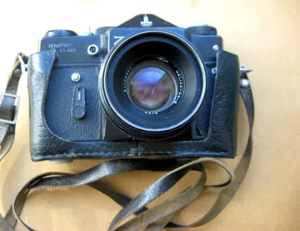 фото, Фотоапарат - Зенит  - ZENIT TTL = об'єктив HELIOS-44-2 = робочий = період СРСР
