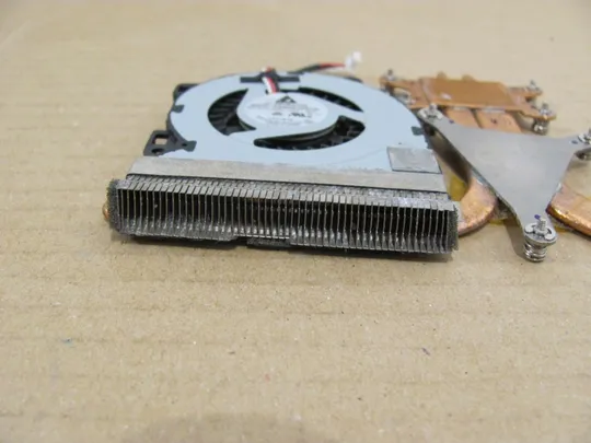 549-11 система охолодження BA62-00632B для SAMSUNG NP700 NP700Z5C 700Z оригінал таке як є по фото Інтернет-аукціон