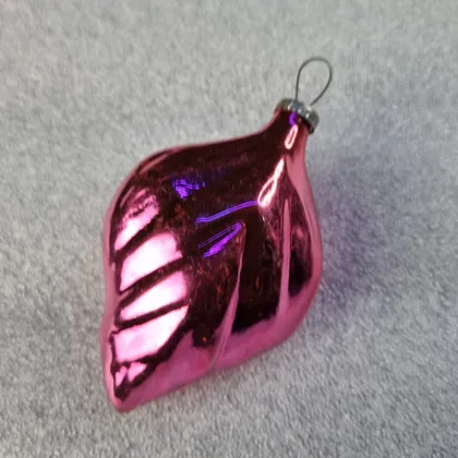 фото, Елочная игрушка "розовый листок", ссср