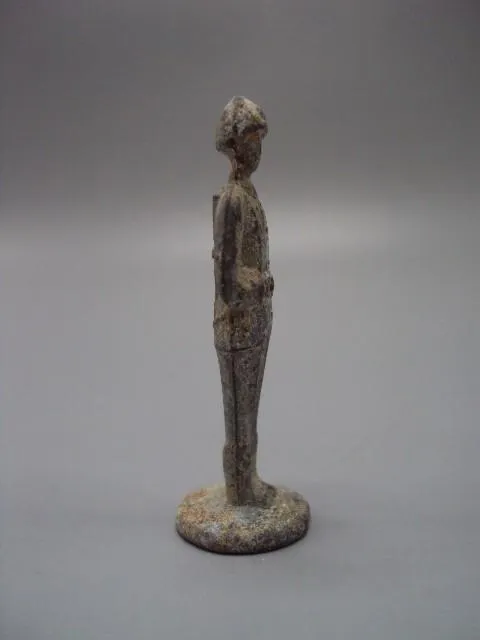 Фигура металл миниатюра оловянный солдатик столбик ссср высота 5,6 см вес 21,26 г №14575 Характеристики