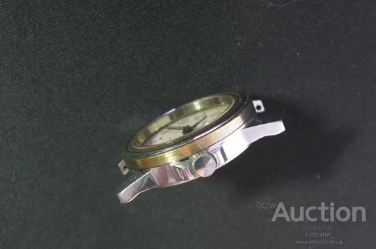 Часы Слава 21 камень В прекрасном чудесном изумительном состоянии !!! Исправны ! Точный ход ! З аукціону