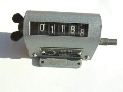 фото, Лічильник обертів СО-80 року ссср .