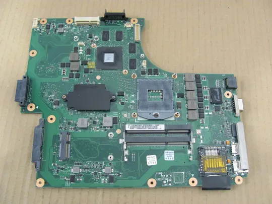 485-5 материнська плата 69N0ZPM10A11 для MEDION P6816 E6228 оригінал Ціна