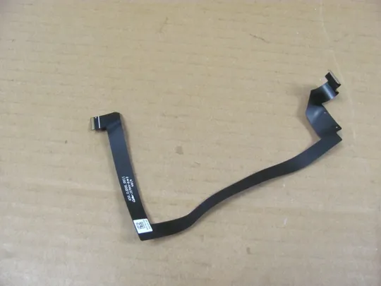 номер0844-28 шлейф 011THH 450.0JD06.0011 008TRJ 450.0JD0G.0001 для Dell  XPS 17 XPS17  9700 Precision 5750 оригінал Ціна