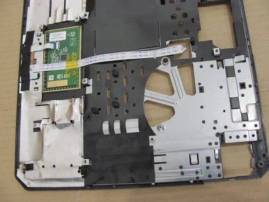 479-10 Кришка панель палмрест та тачпад для MEDION X6811 X6812 GX660 MS-16F1 оригінал Характеристики