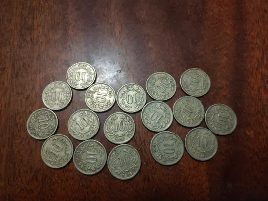 Купити Австро-Угорщина 10 гелерів 1916 Австрійський прапор на щиті