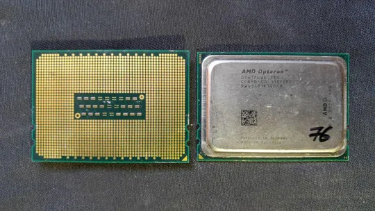 два 12х ядерных процессора AMD Opteron 6176 2,3GHz/12Mb OS6176WKTCEGO Socket G34 80W Вживан Ціна