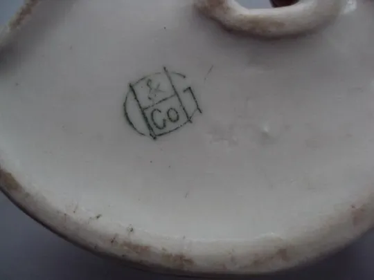 Фигура фарфор Германия GH co Grafenthal кошка с котятами и клубком котики высота 7,7см (скол) №11570 Продаж