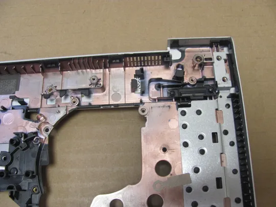 номер1015-1 корпус кришка Палмрест корпус топкейс Верхня панель палмрест cover-C L17378-001 6070B1210401 для HP ELITEBOOK  755 G5  850 G5 оригінал Характеристики