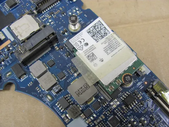 725-1 материнська плата CPW50 LA-E161P  SR32N  i7-7820HQ  921048-601 для  HP Zbook 15 G4 оригінал Де купити