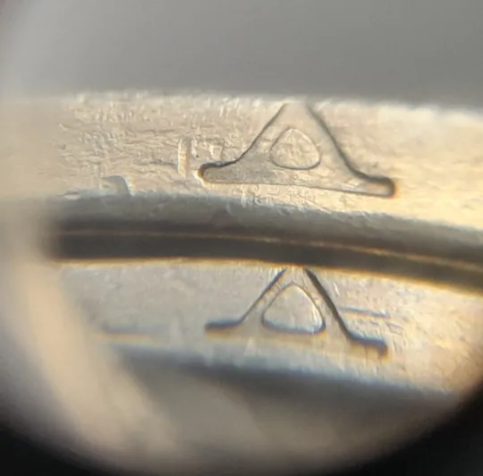 Купити (6971) 1 гривня 2012 1БА1, 1БА2 - 2 монети одним лотом (1 гривна 2012)