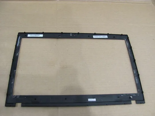 Купити 530-3 рамка матриці 13N0-NZA0311 для Asus P55VA K50 оригінал