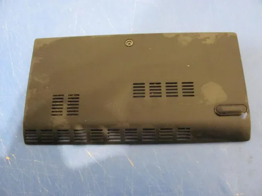 номер0089-8 Сервісна кришка E173569 A2 PT-1 3IKJ2HSJN00 Asus N43 корпус панель доступу кришка доступу service cover Ціна