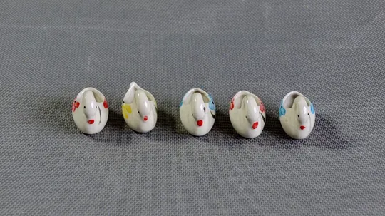 Лебеди лебедь мини набор 5шт старый советский фарфор фигурка статуетка БУ лебіді порцелянові З аукціону