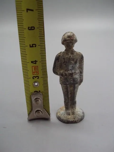 Фигура металл миниатюра оловянный солдатик столбик ссср высота 5,6 см вес 21,26 г №14575 Продаж