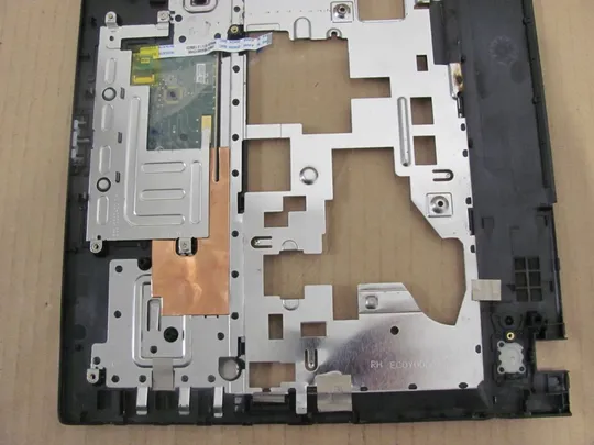 380-4 Кришка панель палмрест та тачпад AM0Y0000600 для Lenovo IdeaPad G500, G505, G510, G590 оригінал З аукціону