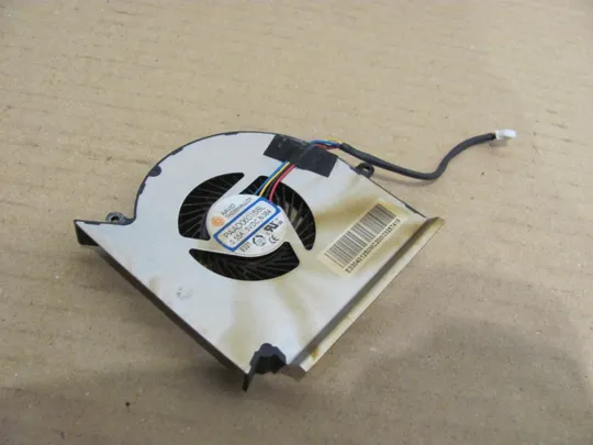 номер0284-30 Вентилятор (кулер, FAN) E330401250MC для MSI GL63 GE63 GE73 GL73 WE73 GP73 GP63 WE63 оригінал Ціна