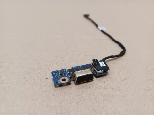 номер1065-22 плата роз'єм VGA 083J44 DAL10 LS-F117P  для  DELL Latitude 3590 оригінал Де купити