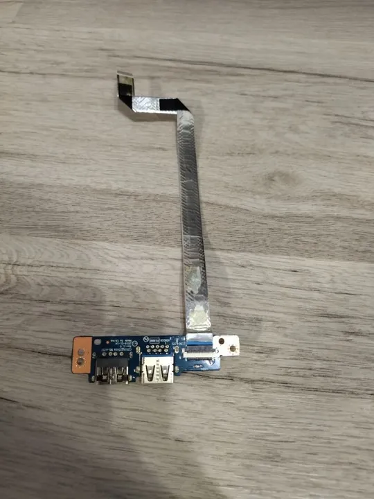 Плата USB для ноутбука LENOVO IdeaPad 310-15ABR, 310-15ISK, 510-15IKB, 510-15ISK Ціна
