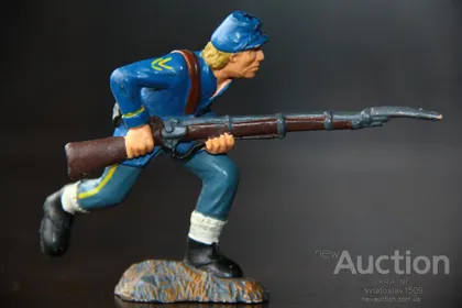фото, пехотинец северян (Bullyland Bully) 70-75мм ГЕРМАНИЯ!!