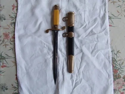 фото, Кортик офіцерський ЗІК- загальновійськовий рік нагороди 1957 номер ВО-1510