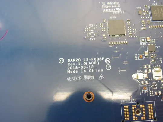 номер0991-13 плата відеокарта DAP20 LS-F608P Intel UHD Graphics 630 для DELL Precision  7730 M7730 оригінал З аукціону