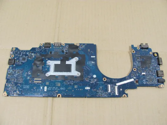 Купити 691-9 материнська плата I5-8250U SR3LB DDM70 LA-F401P для Dell Latitude E5490  E5480 оригінал