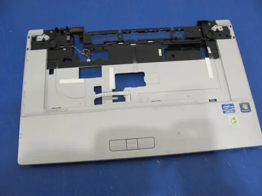 №133-3 Кришка панель палмрест тачпад для LIFEBOOK E751 оригінал Недорого