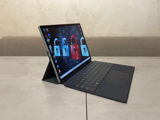 Планшет Dell XPS 13 9315 2-in-1, 13&quot; 3k, i7-1250U, 16GB, 1TB SSD + клавіатура + докстанція. Гарантія З аукціону
