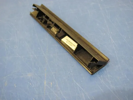 №16 заглушка приводу AP0CB000610 для TM01 TM05 TM80 TM81 TM86 TM89 TM97 TM98 TravelMate 5335 оригін Продаж