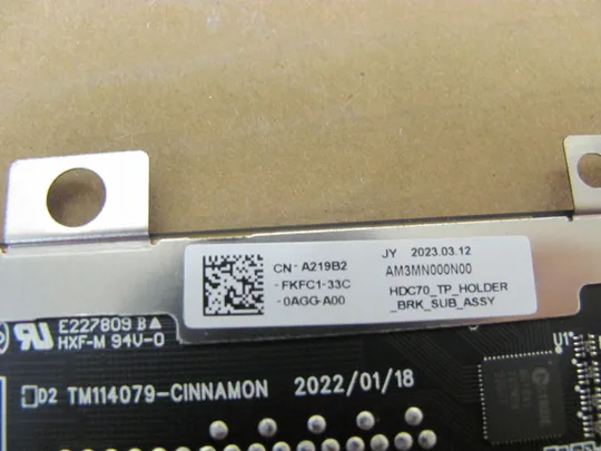 номер0977-11  тачпад Сенсорна панель з кріпленням 06HWXW A219B2 A2193D AM3MN000N00 NBX0002ZR00 для DELL Precision 7670 7680 7770 7780 оригінал Де купити