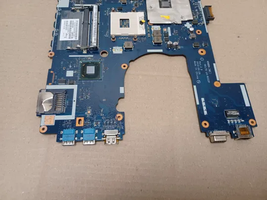 номер1082-10 материнська плата  QCL70 LA-8222P для  Asus A75 K75 R700 K75A K75V K75VB K75VC K75VD K75VJ K75VM R700A R700V Mainboard Материнка Основна плата Системна плата Плата системи Laptop motherboard мамка ноутбучна плата оригінал Продаж