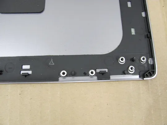 717-1 кришка матриці 0P9C34 AM2V7000301 для Dell Precision 7550 7560 оригінал Де купити