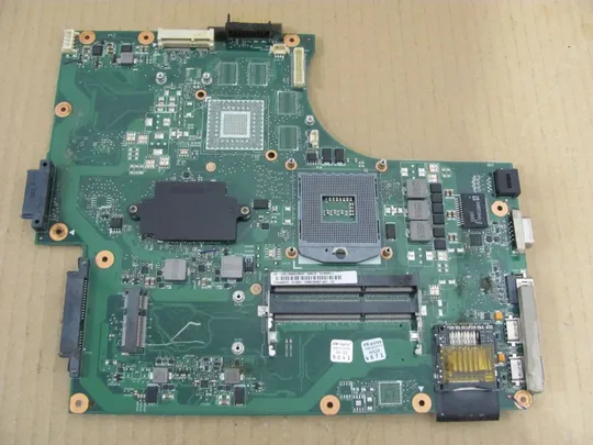 485-7 материнська плата 69N0ZPM21A01 для MEDION P6816 E6228 оригінал Ціна