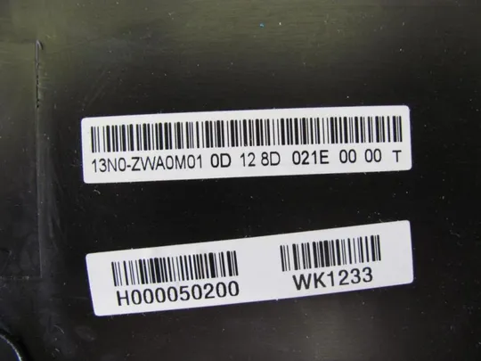 №55-5 кришка матриці 13N0-ZWA0M01 для TOSHIBA SATELLITE L850-1LW оригінал Характеристики