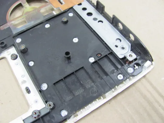 413-2  Кришка панель палмрест 60.4MR01.013 для  SONY VAIO  SVE17 SVE171   оригінал Характеристики