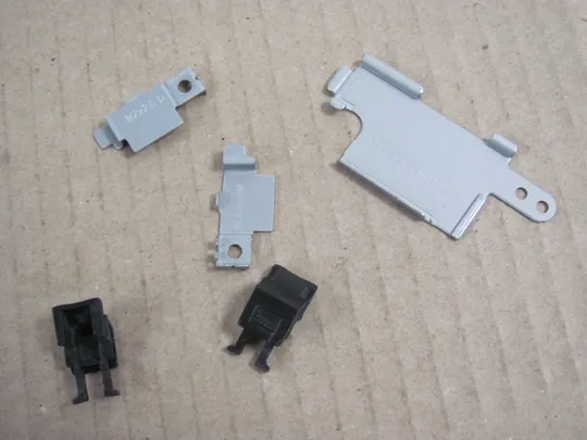 394-25 комплектуюче кріплення для LENOVO ThinkPad L570 L560  оригінал Ціна