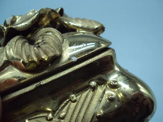 Шкатулка фарфор позолота цветы и листья маленькая размер 8х7,3х7,3 см №18389МЯ Інструкція