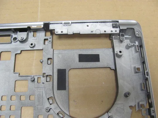 номер0985-2 Кришка дно піддон корпуса Нижний корпус(дно)для ноутбука низ дно поддон Нижняя часть 03K8M9 AM1DI000B02 для Dell Precision 7510 7520 P53F оригінал Де купити