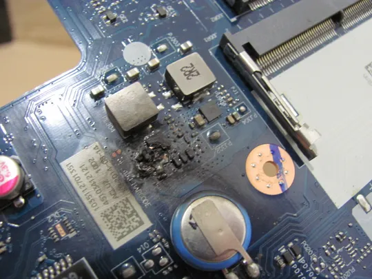 422-24  материнська плата ACLU1/ACLU2 NM-A272 SR1EN   i3-4030U для  Lenovo   G50-70   оригінал З аукціону