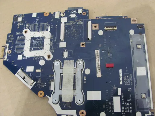 номер0030-3 материнська плата Mainboard Материнка Основна плата Системна плата Плата системи Laptop motherboard мамка  ноутбучна плата  Z5WE1 LA-9535P SR0VQ для Acer Aspire E1-530, E1-570, V1-570, Gateway NV570 оригінал Інструкція
