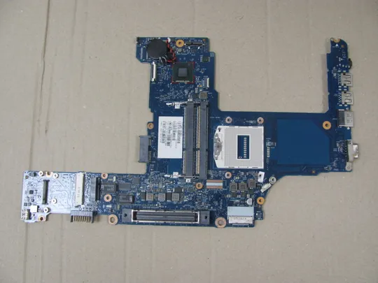 408-5 материнська плата 797419-001 6050A2647201 для  HP ProBook 650 G1 оригінал Ціна